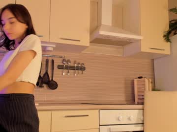 webcam girl aimeerogers live cam image #5416730