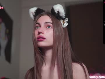 webcam girl hoolybunny live cam image #6016666