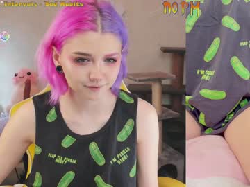 webcam girl _biscuitty live cam image #3086821