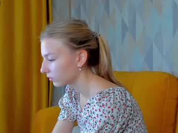 webcam girl wendy_warm live cam image #4154182