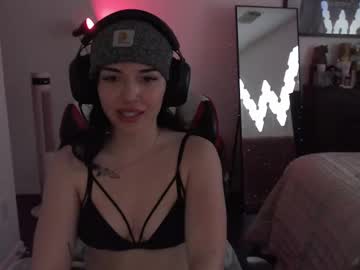 webcam girl winnierides live cam image #11663650