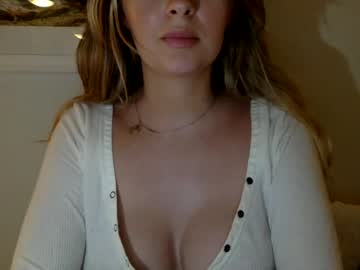 webcam girl bellafoxxx22 live cam image #5277532