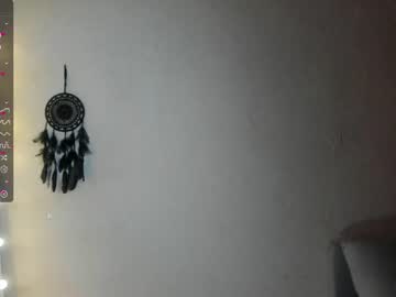 webcam girl euphoria_life live cam image #8324693