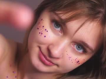 webcam girl variety_moments live cam image #12033091