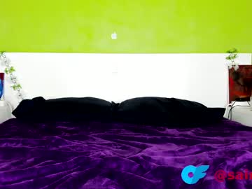 webcam girl lily_holy live cam image #6810842