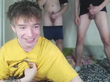 webcam man stralght_twinks live cam image #4039525