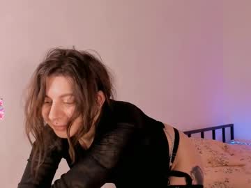 webcam girl kira_tasty live cam image #11193179