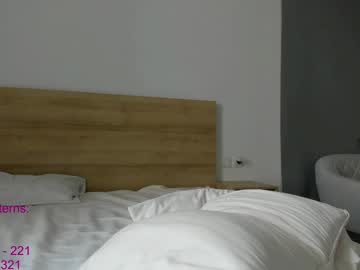 webcam girl lindamei live cam image #11197807