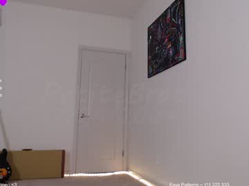 webcam girl petitebrat live cam image #11435723