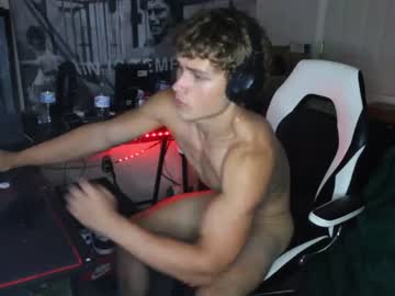 webcam man maxednat live cam image #6467756