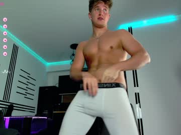 webcam man christianlevine_ live cam image #11262480