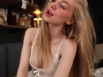 webcam girl kateharrise live cam image #9681231