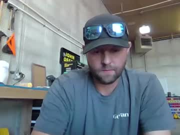 webcam man farmboy4720 live cam image #10491774