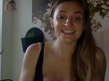 webcam girl glutenfreehulahoops live cam image #2244481