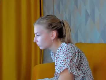 webcam girl wendy_warm live cam image #4154576