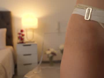webcam girl naughtysammx live cam image #11158209