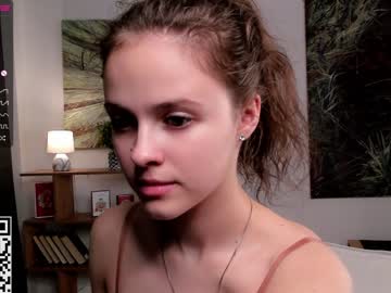 webcam girl a_whole_eternity live cam image #8664032