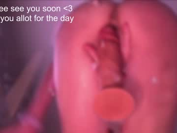 webcam girl sweetkira555 live cam image #4024780
