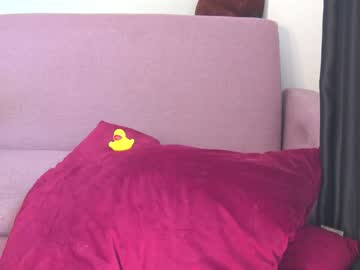 webcam girl xtina__ live cam image #2449585