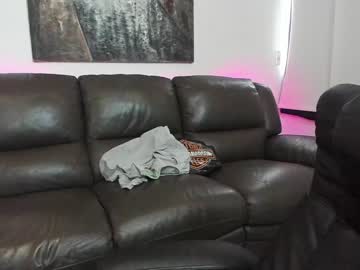 webcam girl massivecockfuckbunny live cam image #4776499