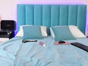 webcam girl kaylaa_fox live cam image #6536464