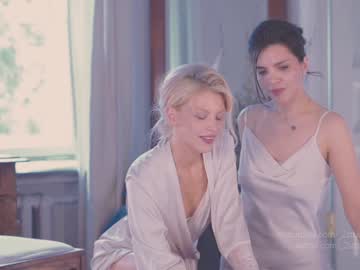 webcam girl _2strangers live cam image #6355457