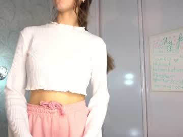 webcam girl little_animal live cam image #7440047