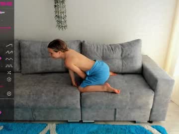 webcam girl lynnatlee live cam image #9990999