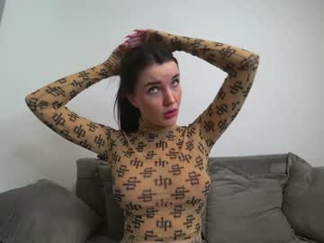 webcam girl marti_lovely live cam image #1161959