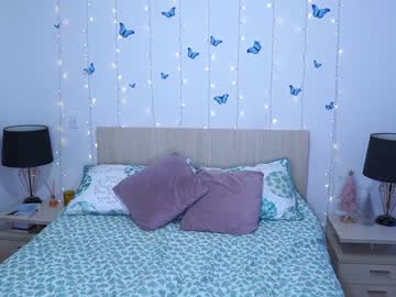 webcam girl dani_moore live cam image #4645155