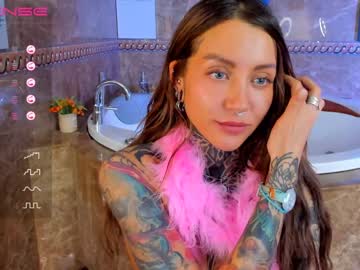webcam girl nickyneck live cam image #6539542