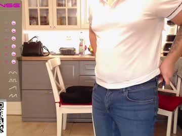 webcam girl whats_her_name live cam image #1745264