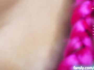 webcam girl angels_kiss live cam image #3374152