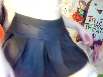 webcam girl picaaachu live cam image #595368
