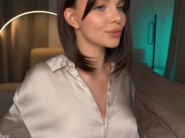 webcam girl kalisa_pearl live cam image #10947973