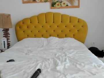 webcam couple lyaksi live cam image #3979577