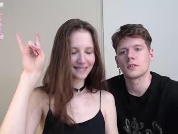 webcam girl elizavetta_miller live cam image #6074982