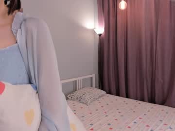 webcam girl milky_winky live cam image #9719351