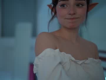webcam girl floret_joy live cam image #7515386