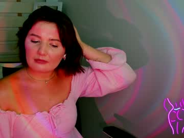 webcam girl jennie_berry live cam image #10170091