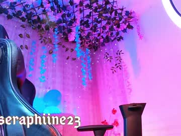webcam girl seraphine23_ live cam image #11074771