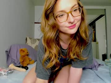webcam girl innocentprovenguilty live cam image #2140170