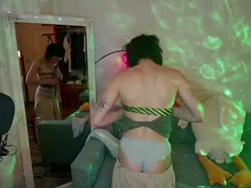 webcam girl evaelfiej69 live cam image #12201990