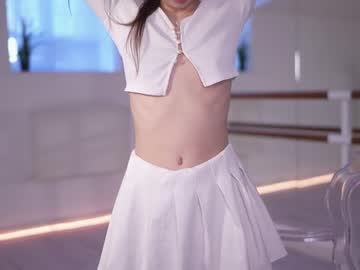 webcam girl bumblebeee__ live cam image #12530808