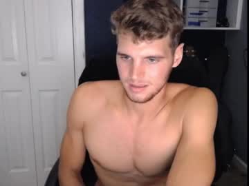 webcam man nhandgrenades live cam image #62933