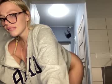 webcam girl angel_from_sky live cam image #3419956