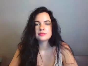 webcam girl ifyoucumeyecum live cam image #3031813