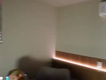 webcam couple kendallyourdream live cam image #12648920