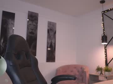 webcam girl laura_roldan live cam image #9307296