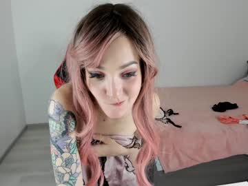 webcam couple mia_n_harry live cam image #3562643